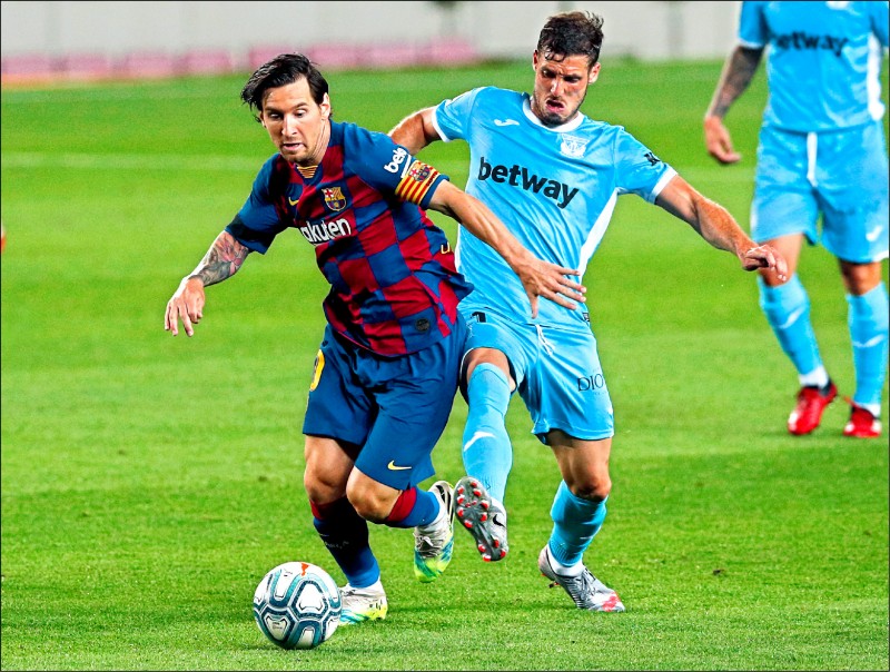 灰熊队记：埃迪并未再次受伤，目前仍受上场时间限制